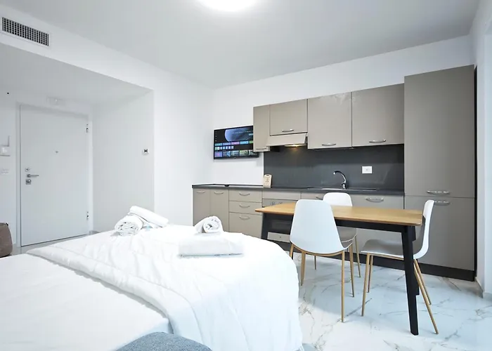 Jupiter דירה בארי